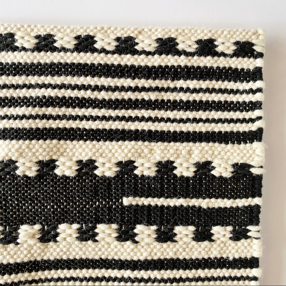 •OPALHOUSE• 2’ x 3’ Sylviidae Stripe Woven Accent Rug - Picture 6 of 15